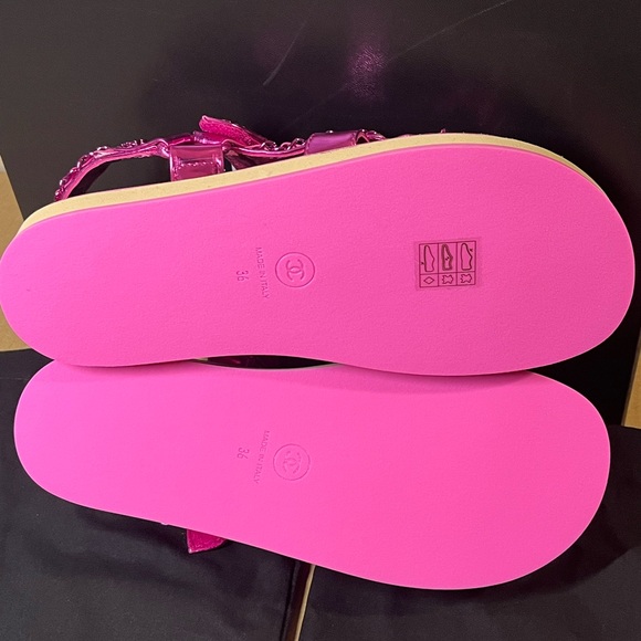 Authentic Chanel G33800 Sandals size 36 - Picture 6 of 10